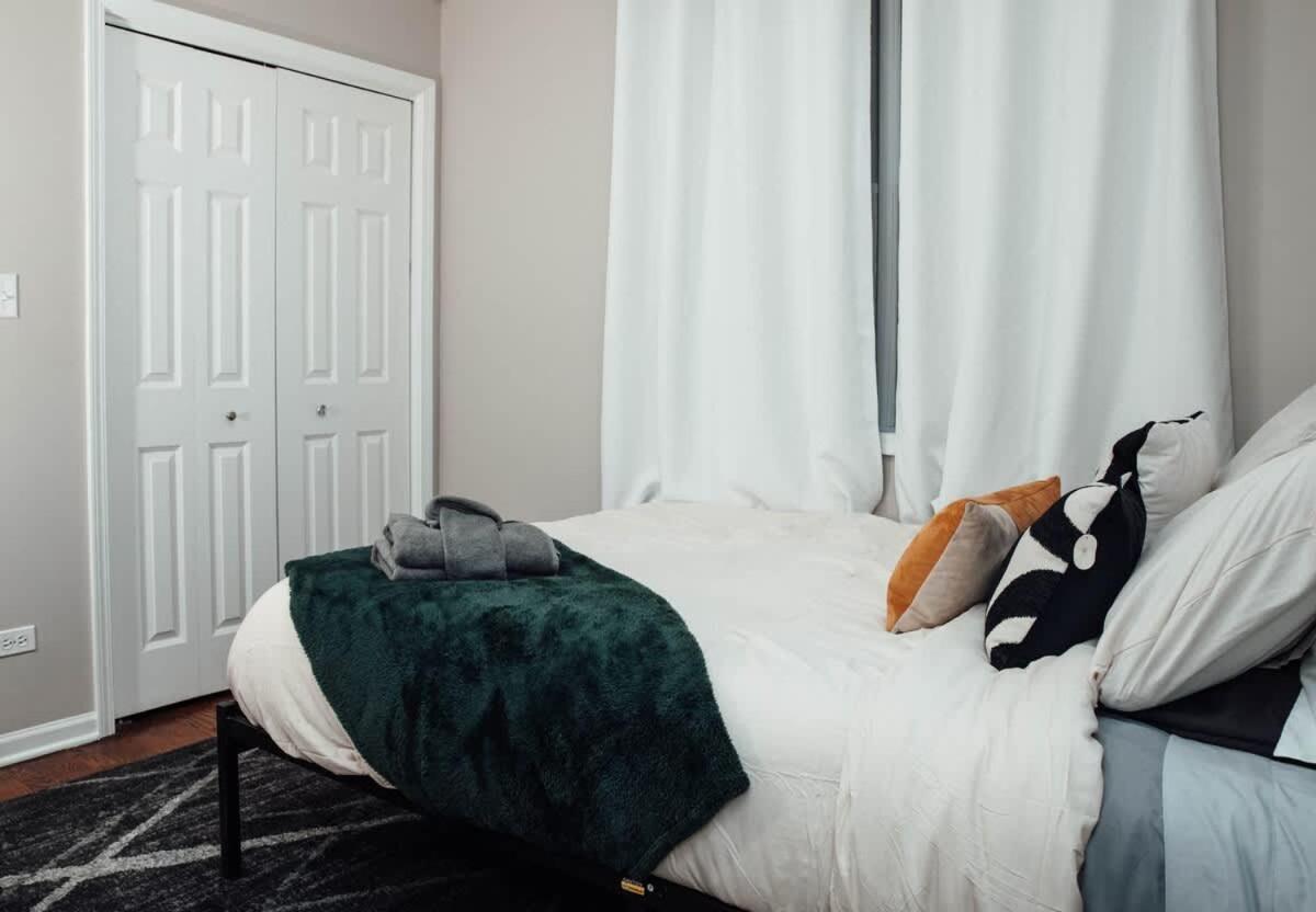 Modern & Spacious Stay In Historic Bronzeville Chicago Esterno foto